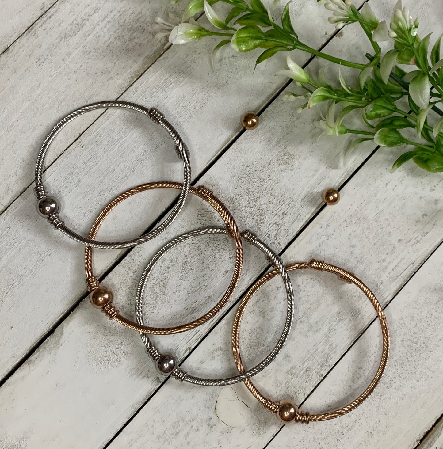 FOUR BANGLE SET